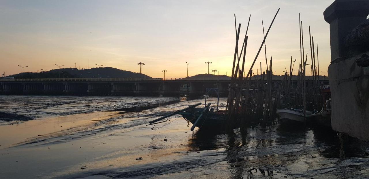 A Pousada Buorana Chonburi Exterior foto